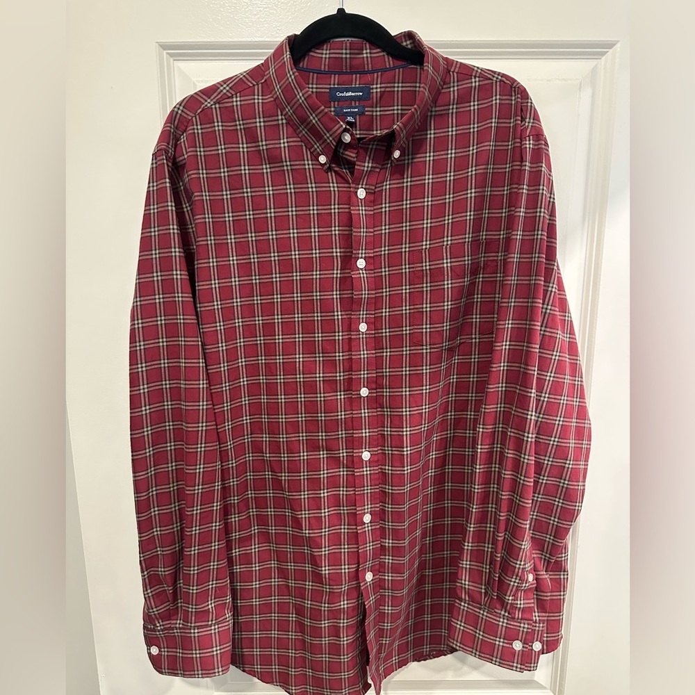 Men’s Croft and Barrow button down shirt. Size XL